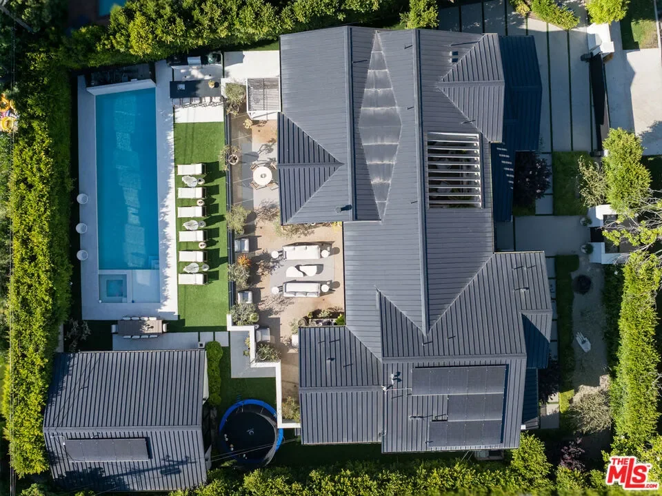 455 N Bundy Drive, Los Angeles, California, United States. - Photo 31