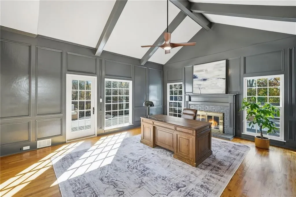 8520 Valemont Drive, Atlanta, Georgia, United States. - Photo 21