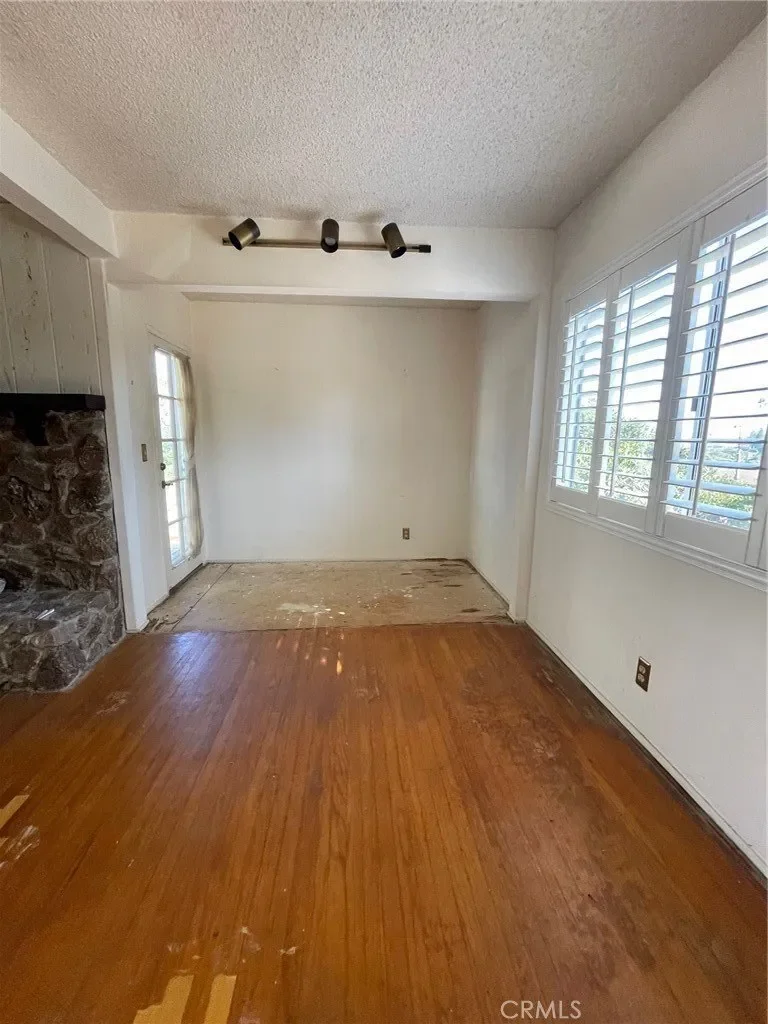 Gallery photo 2