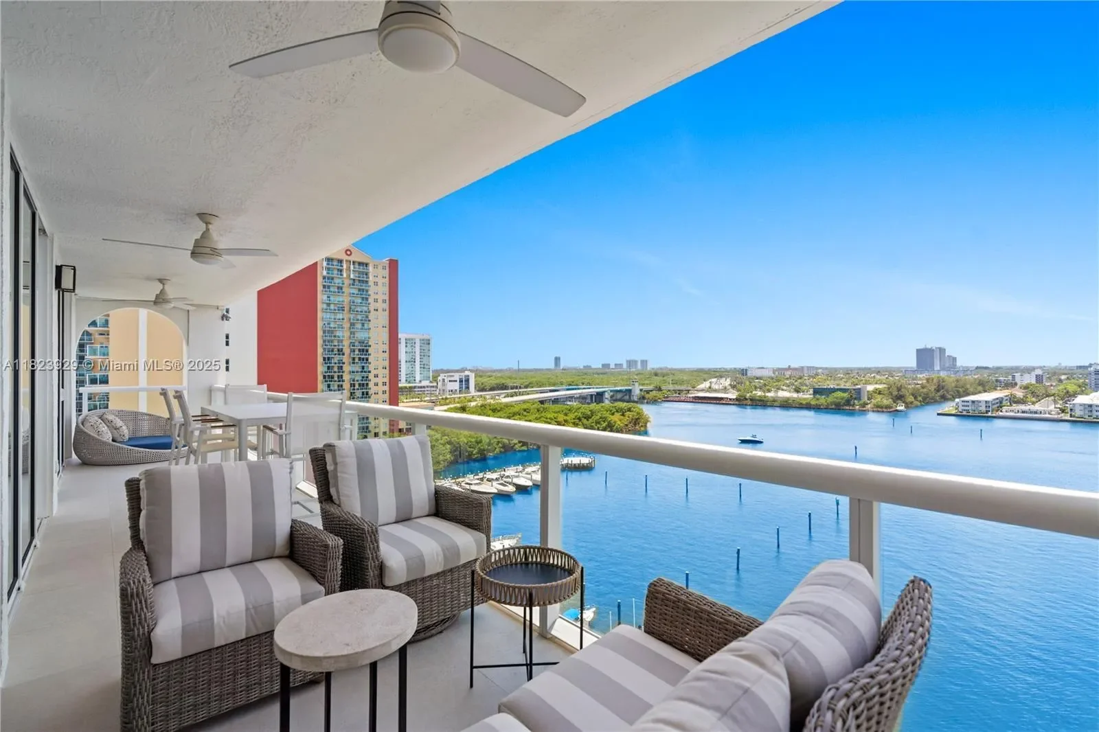 17050 N Bay Rd PH1201, Golden Beach, Florida, United States. - Photo 9