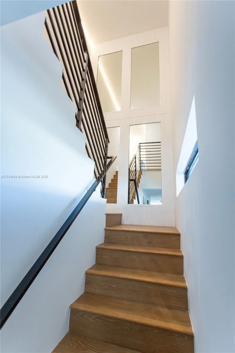 414 NW 52nd St, Miami, Florida, United States. - Photo 52