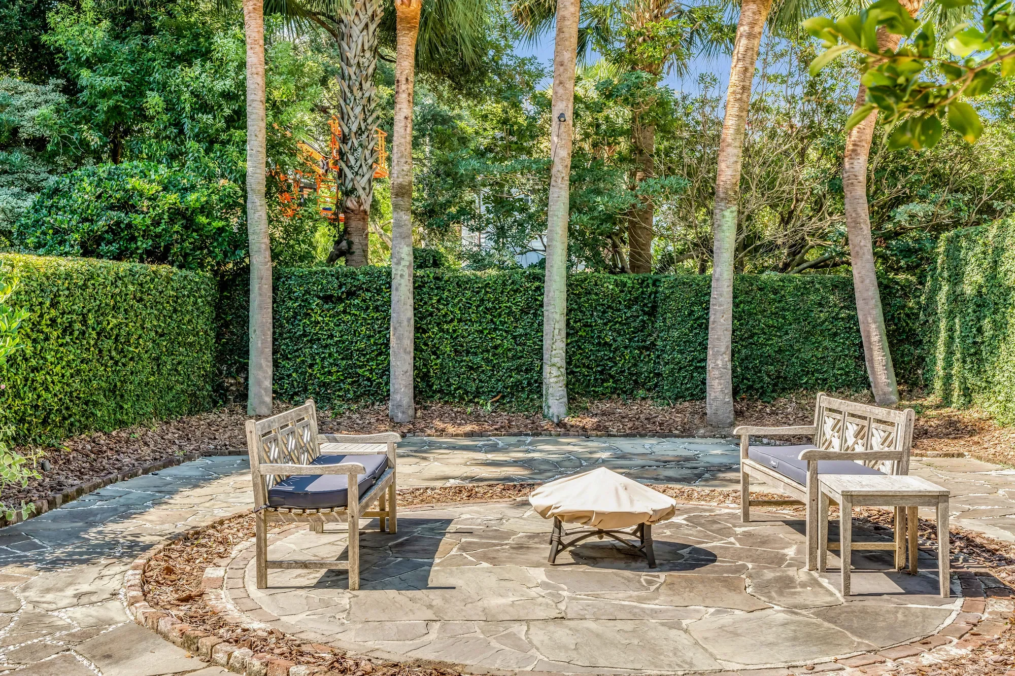 2 Water St, Charleston, SC 29401, Charleston, South Carolina, United States. - Photo 36