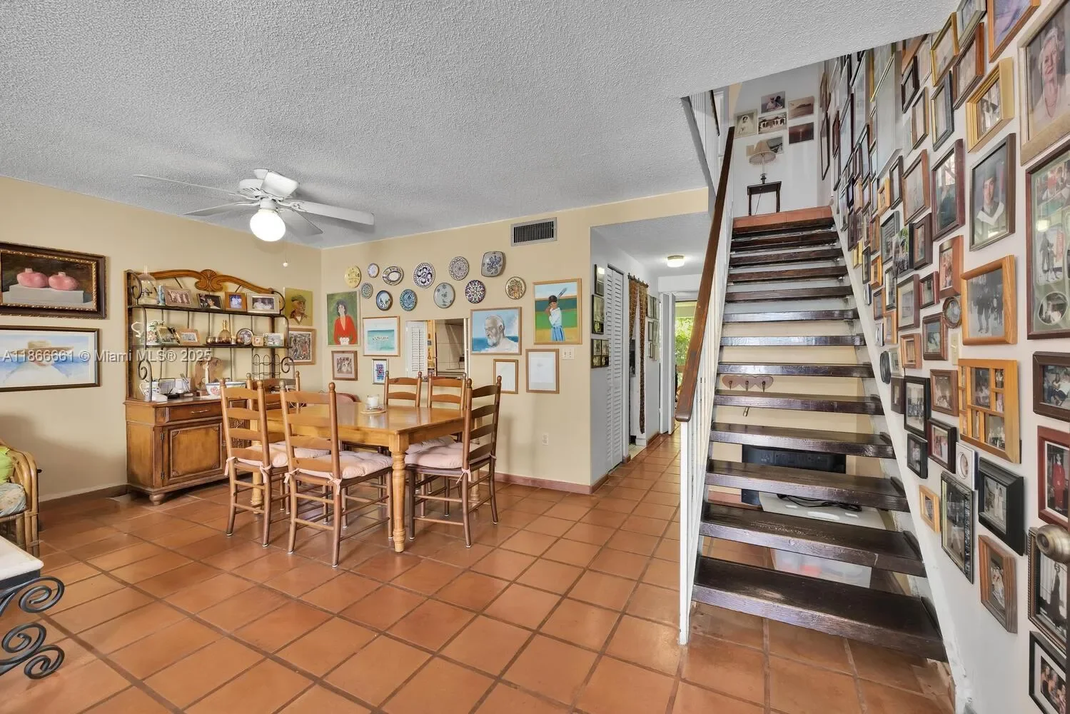 265 Grapetree Dr 110, Key Biscayne, Florida, United States. - Photo 8