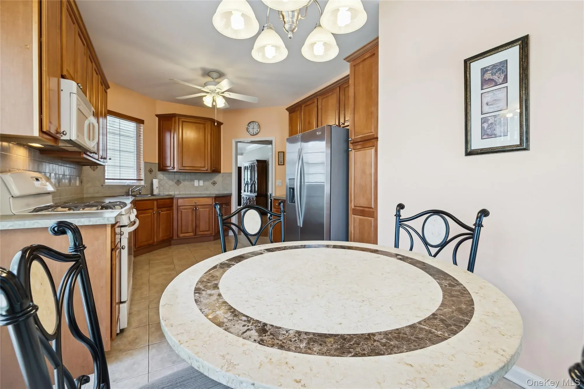 109 Louden Loop, Mount Sinai, New York, United States. - Photo 20