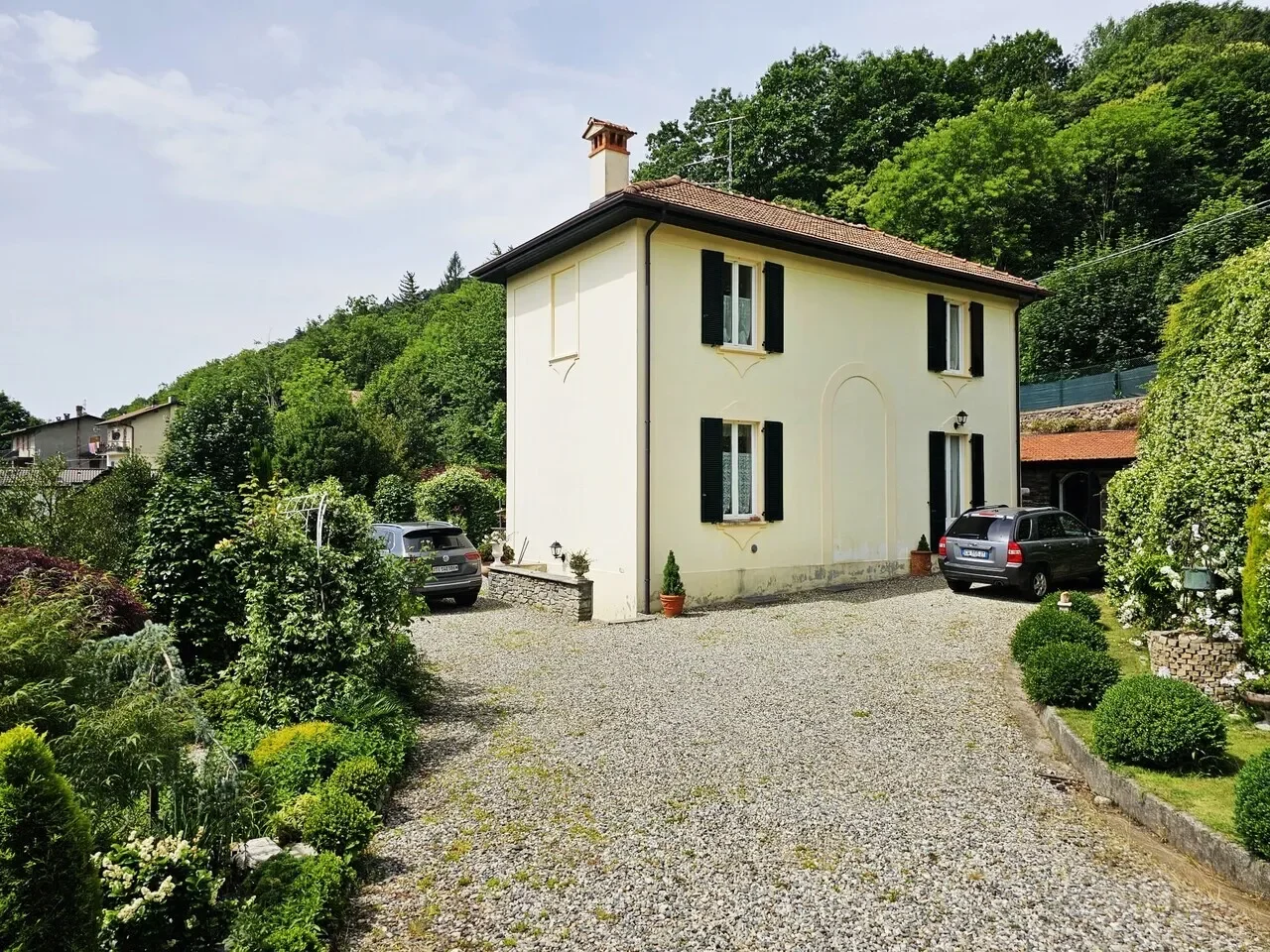 28813 Bee, Province of Verbano-Cusio-Ossola, Italy, Bee, Piedmont, Piedmont, Italy. - Photo 20
