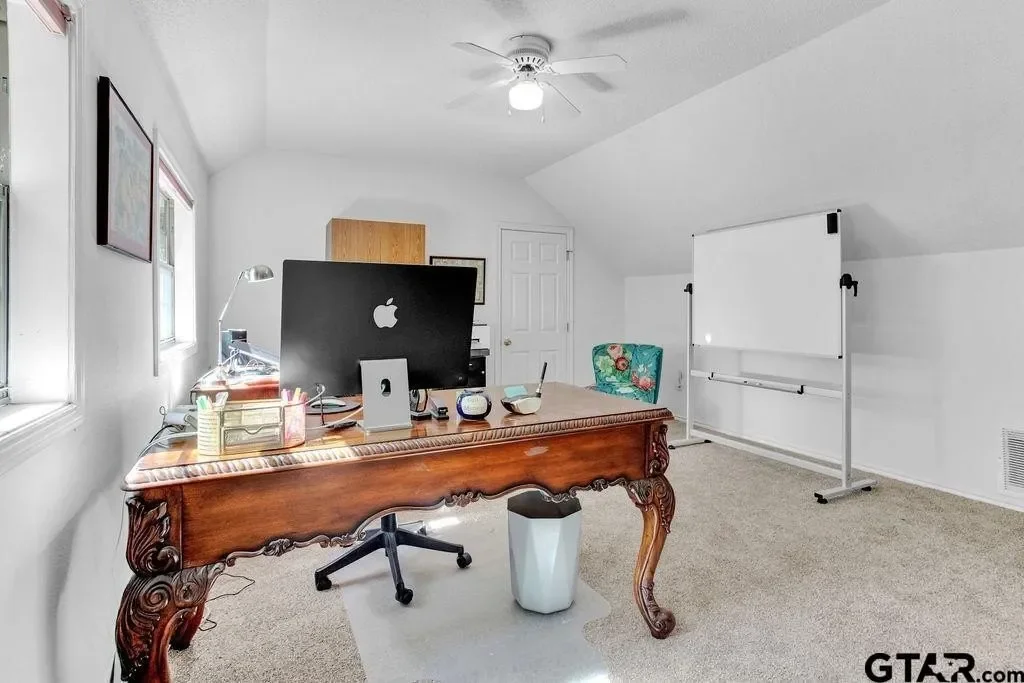 Gallery photo 12