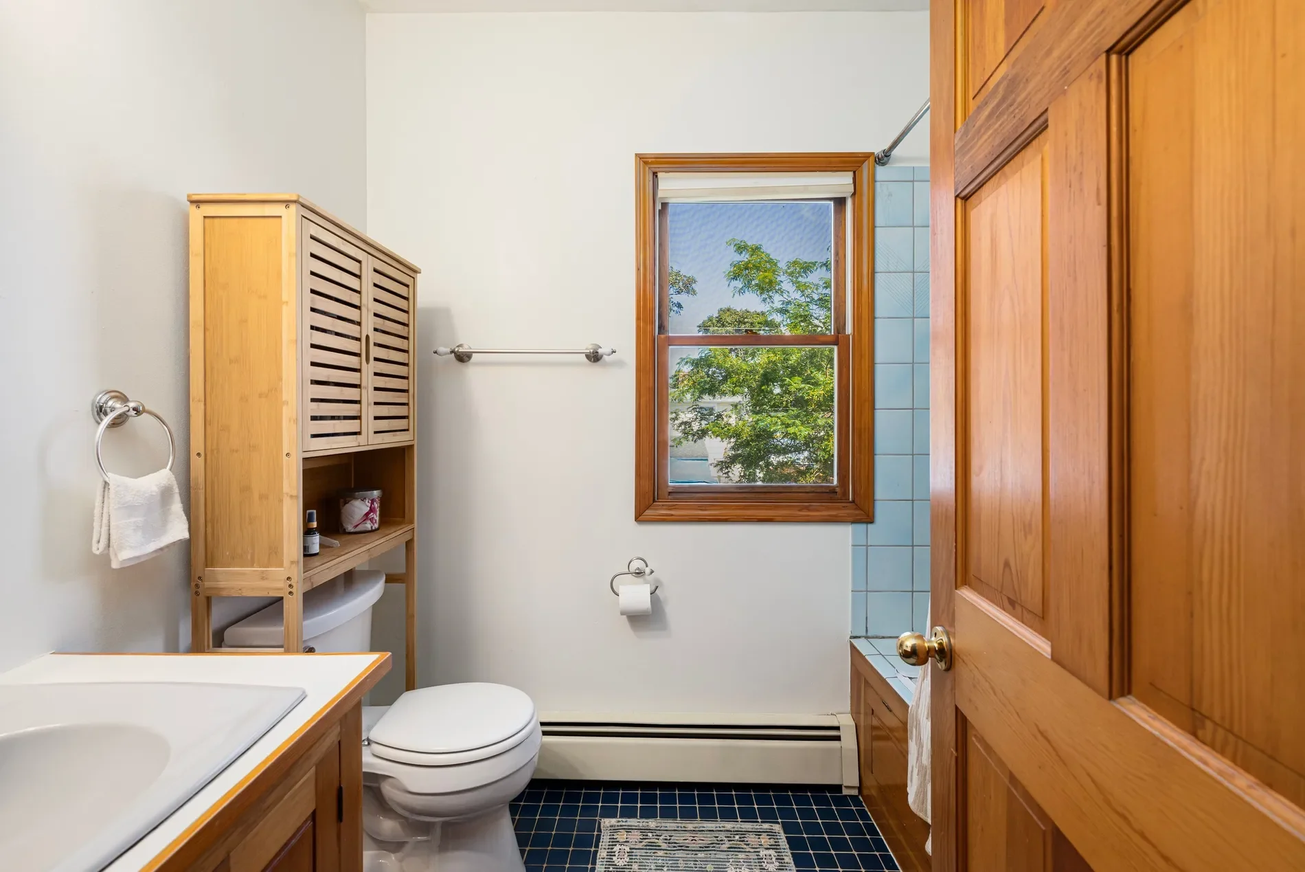 13 Oak Street, Portsmouth, RI 02871, Portsmouth, Rhode Island, United States. - Photo 24