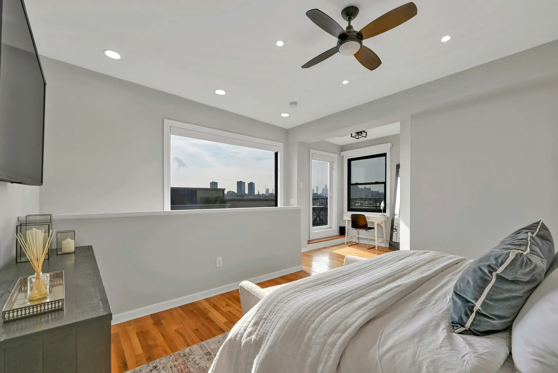Gallery photo 3