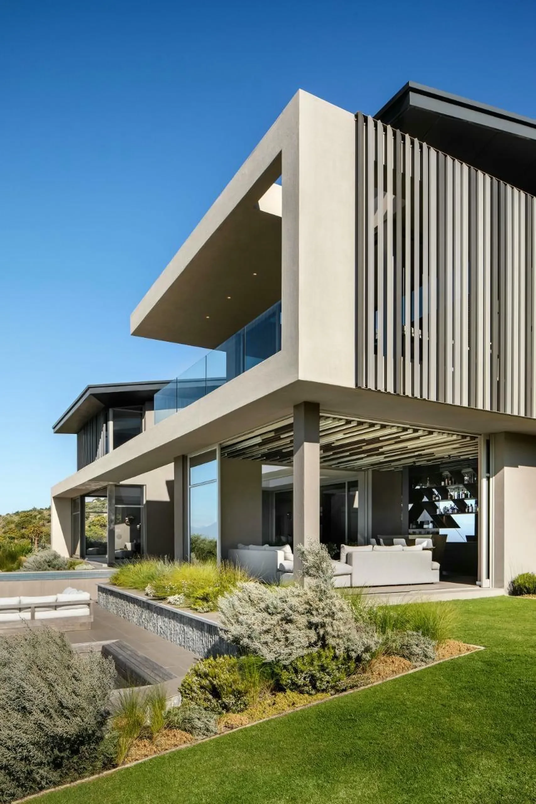 Exterior photo 10