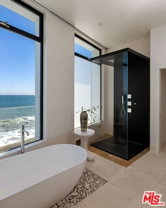 26814 Malibu Cove Colony Drive, Malibu, California, United States. - Photo 21