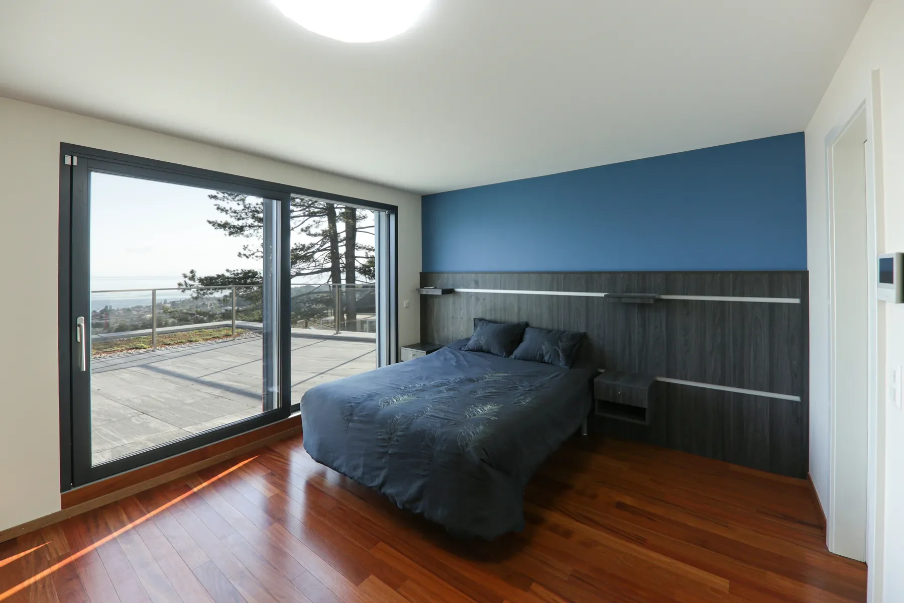 Gallery photo 3