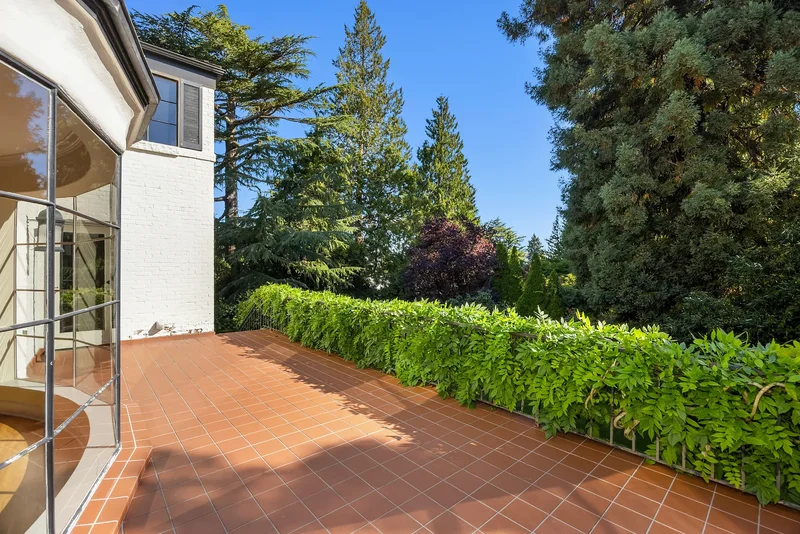 1960 Shenandoah Dr E , Seattle, WA 98112, Seattle, Washington, United States. - Photo 27