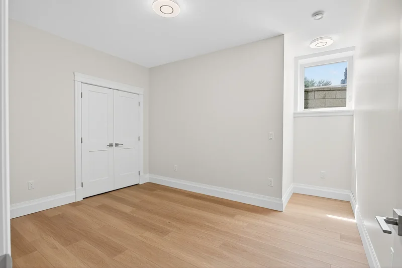 9977 Sullivan Street, Burnaby, BC V3J 1J1, Burnaby, British Columbia, Canada. - Photo 15