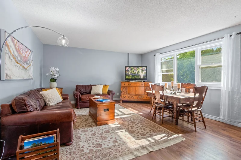 491 Minnesota Street, Collingwood, ON L9Y 3S6, Collingwood, Ontario, Canada. - Photo 2