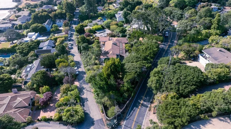4980 Paradise Drive, Tiburon, California, United States. - Photo 53