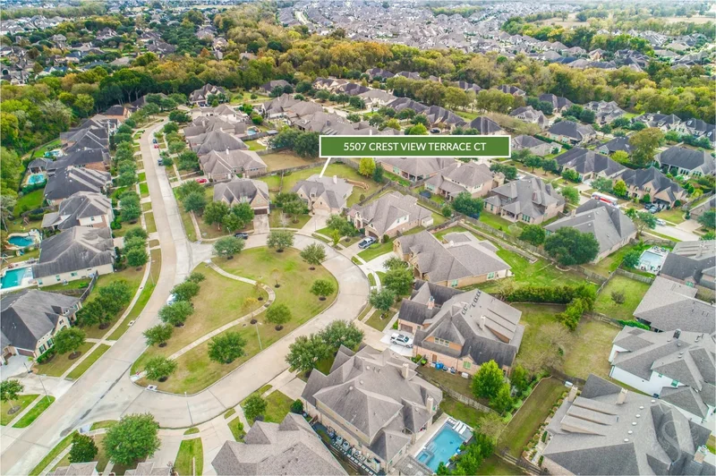 5507 Crest View Terrace Court, Fulshear, TX 77441, Fulshear, Texas, United States. - Photo 43