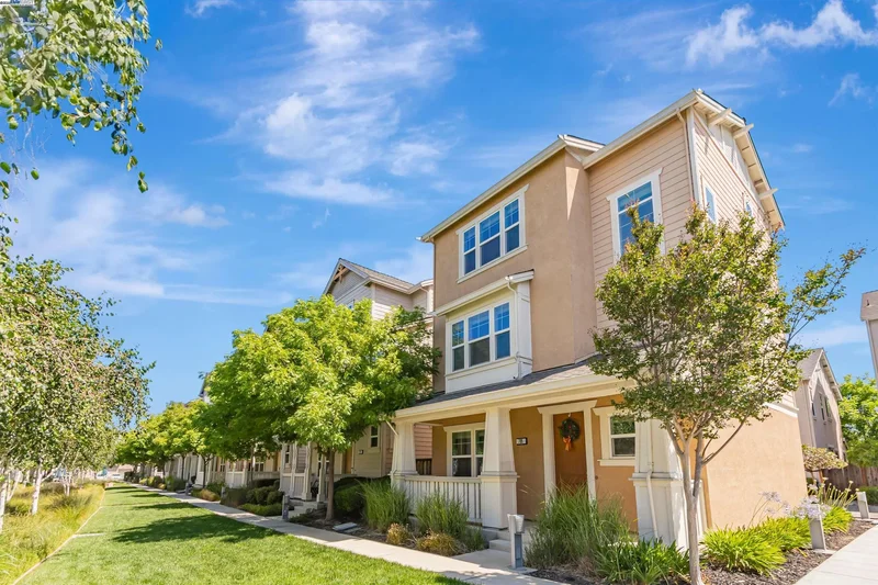 705 Cannery Pl, San Jose, California, United States. - Photo 19
