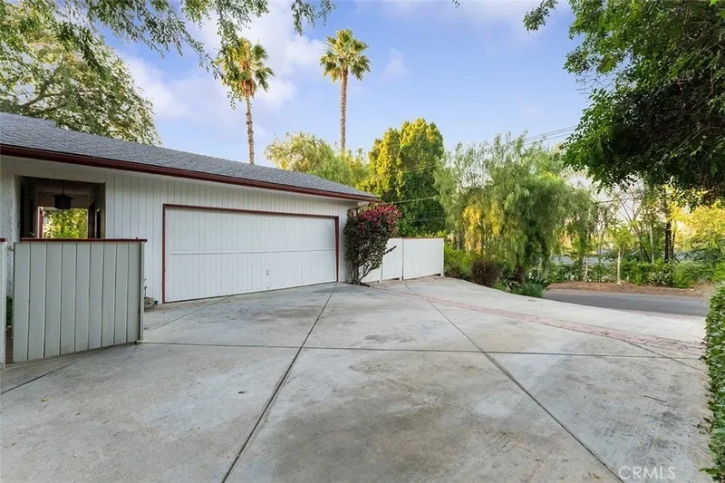 1940 Arroyo Drive, Riverside, CA 92506, Riverside, California, United States. - Photo 2