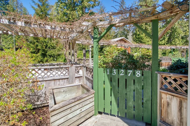 13282 Keelson Road, Garden Bay, BC V0N 1S1, Garden Bay, British Columbia, Canada. - Photo 24