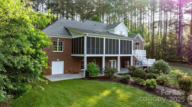 5487 Back Shore Drive, Granite Falls, NC 28630, Granite Falls, North Carolina, United States. - Photo 37