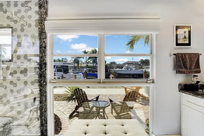 2524 SE 9th St, Hillsboro Beach, Florida, United States. - Photo 20