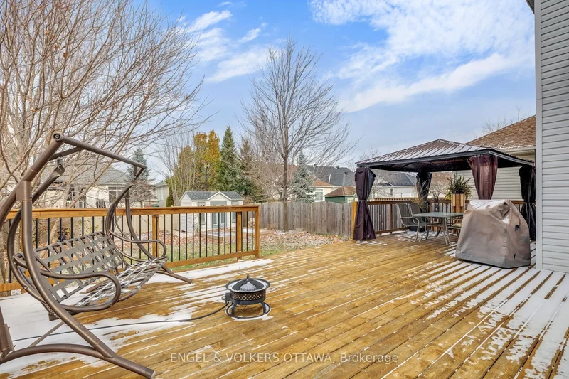 823 Scala Avenue, Ottawa, Ontario, Canada. - Photo 17