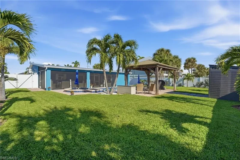 7850 Buccaneer DR, Fort Myers Beach, Florida, United States. - Photo 43