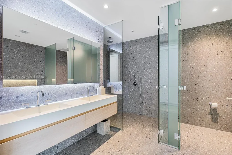 8701 Collins Ave 804, Bal Harbour, Florida, United States. - Photo 19