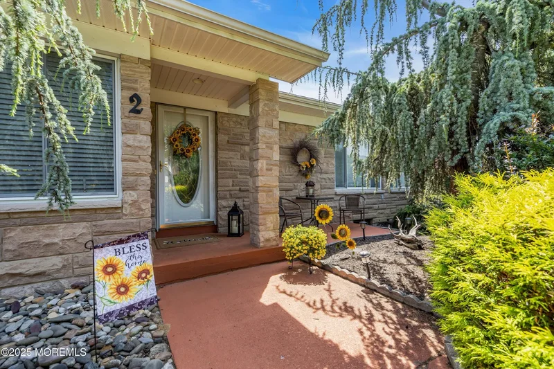 2 Apache Drive, Toms River, NJ 08753, Toms River, New Jersey, United States. - Photo 29