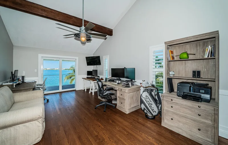 297 1st St W, St Petersburg, FL 33715, St. Petersburg, Florida, United States. - Photo 87