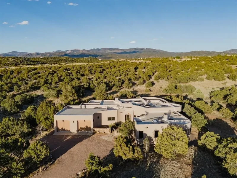 48 Sundance Drive, Santa Fe, NM 87506, Santa Fe, New Mexico, United States. - Photo 51