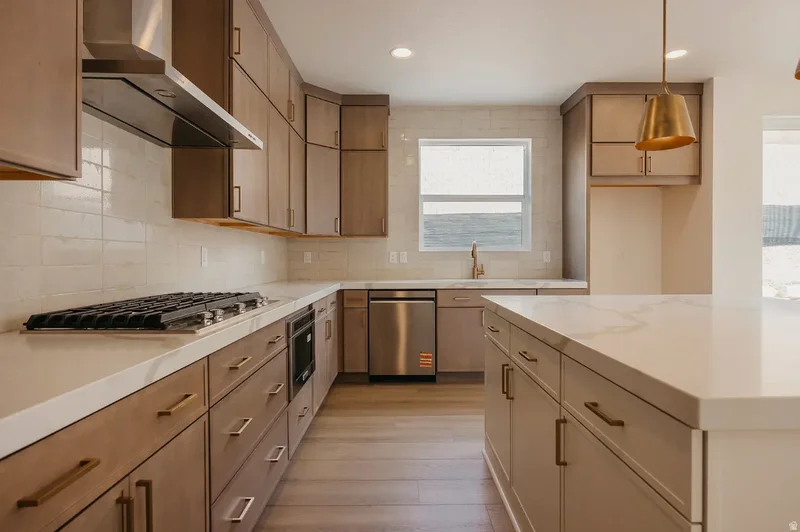 1632 W CANYON RIM RD E 606, Lehi, Utah, United States. - Photo 43