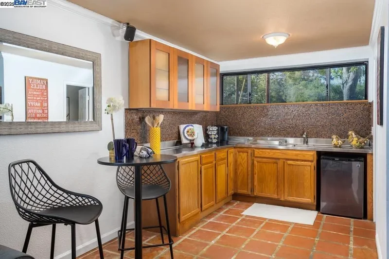 18798 Madison Ave, Castro Valley, California, United States. - Photo 31