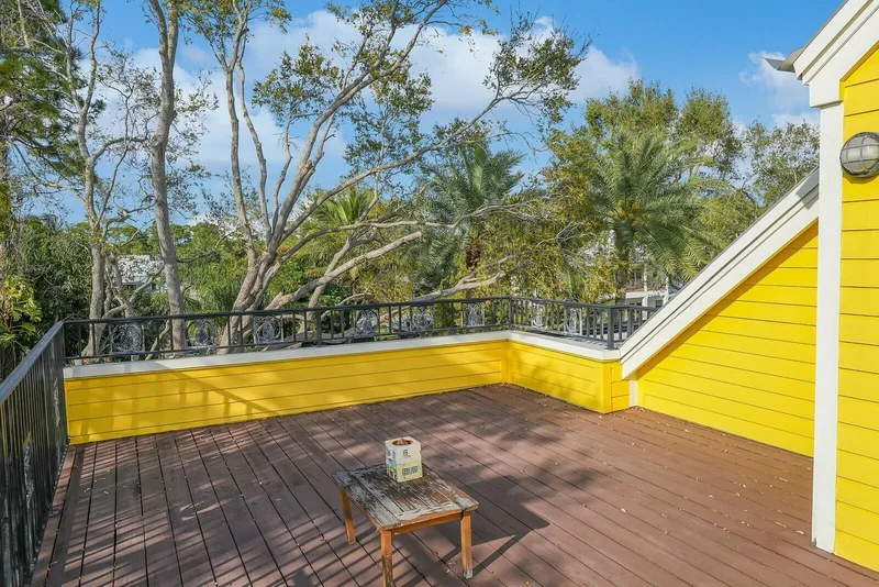 SE Cove Point Street, Tequesta, Florida, United States. - Photo 12