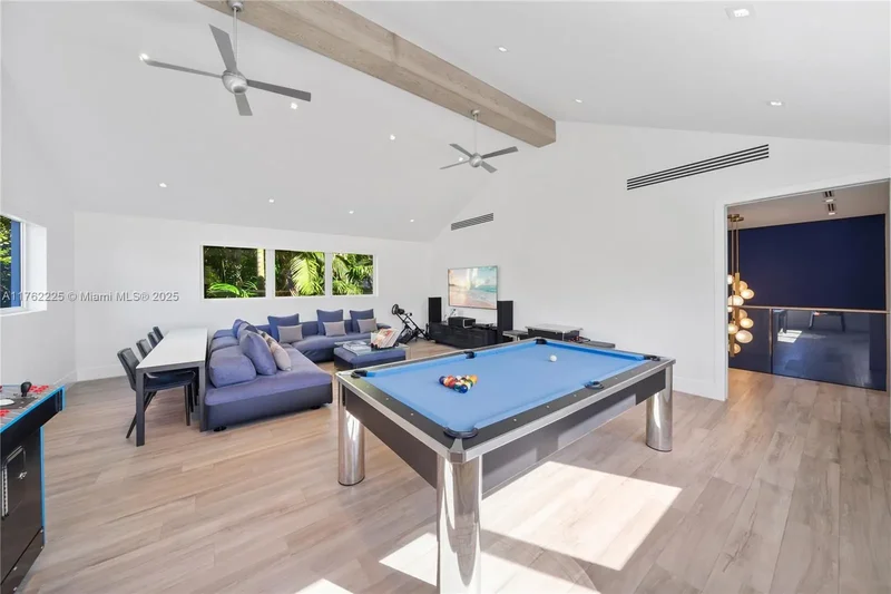180 Cape Florida Dr, Key Biscayne, Florida, United States. - Photo 26