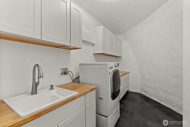 15115 Labrador Lane SW, Rochester, WA 98579, Rochester, Washington, United States. - Photo 32