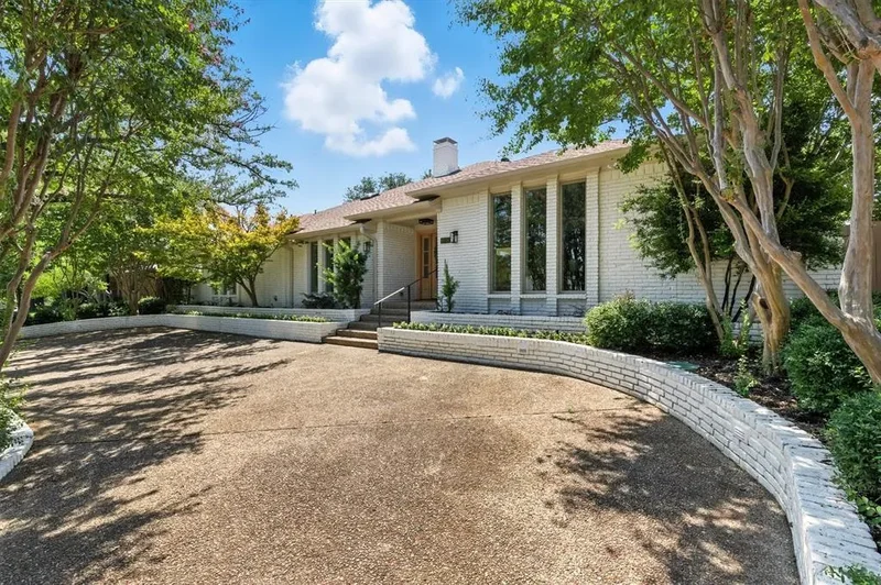 9518 Windy Knoll Drive, Dallas, TX 75243, Dallas, Texas, United States. - Photo 24