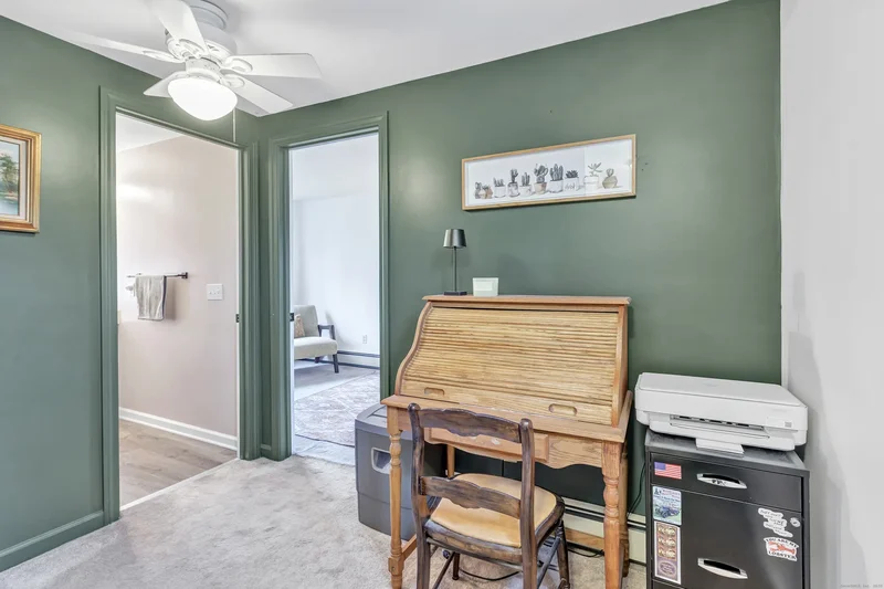 20 Nicholdale Road, Shelton, CT 06484, Shelton, Connecticut, United States. - Photo 23