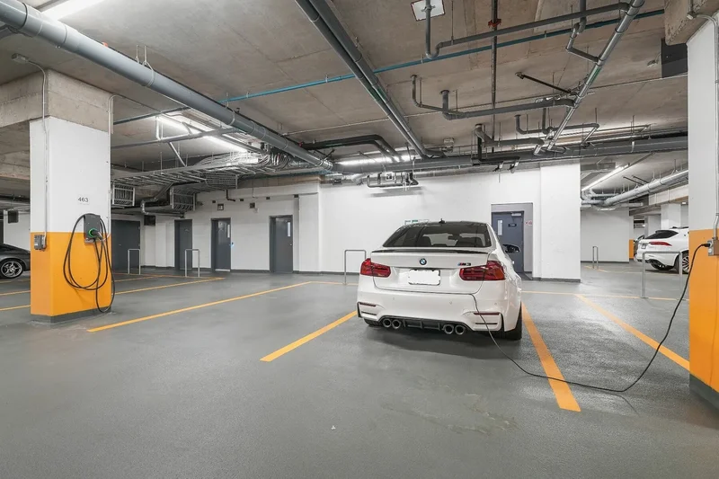 2825 Av. du Cosmodôme, Apt. 1401, Chomedey, QC H7T0N3, Laval, Quebec, Canada. - Photo 28