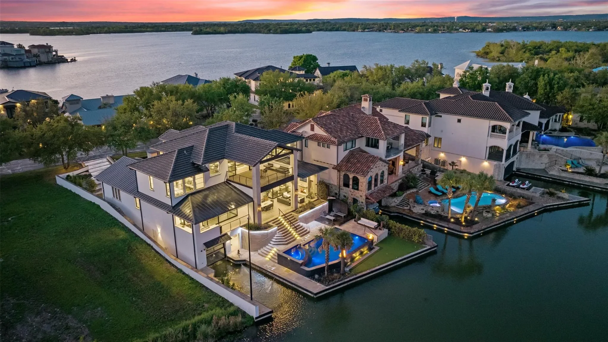 401 Matern CT, Horseshoe Bay, Texas, United States. - Photo 34