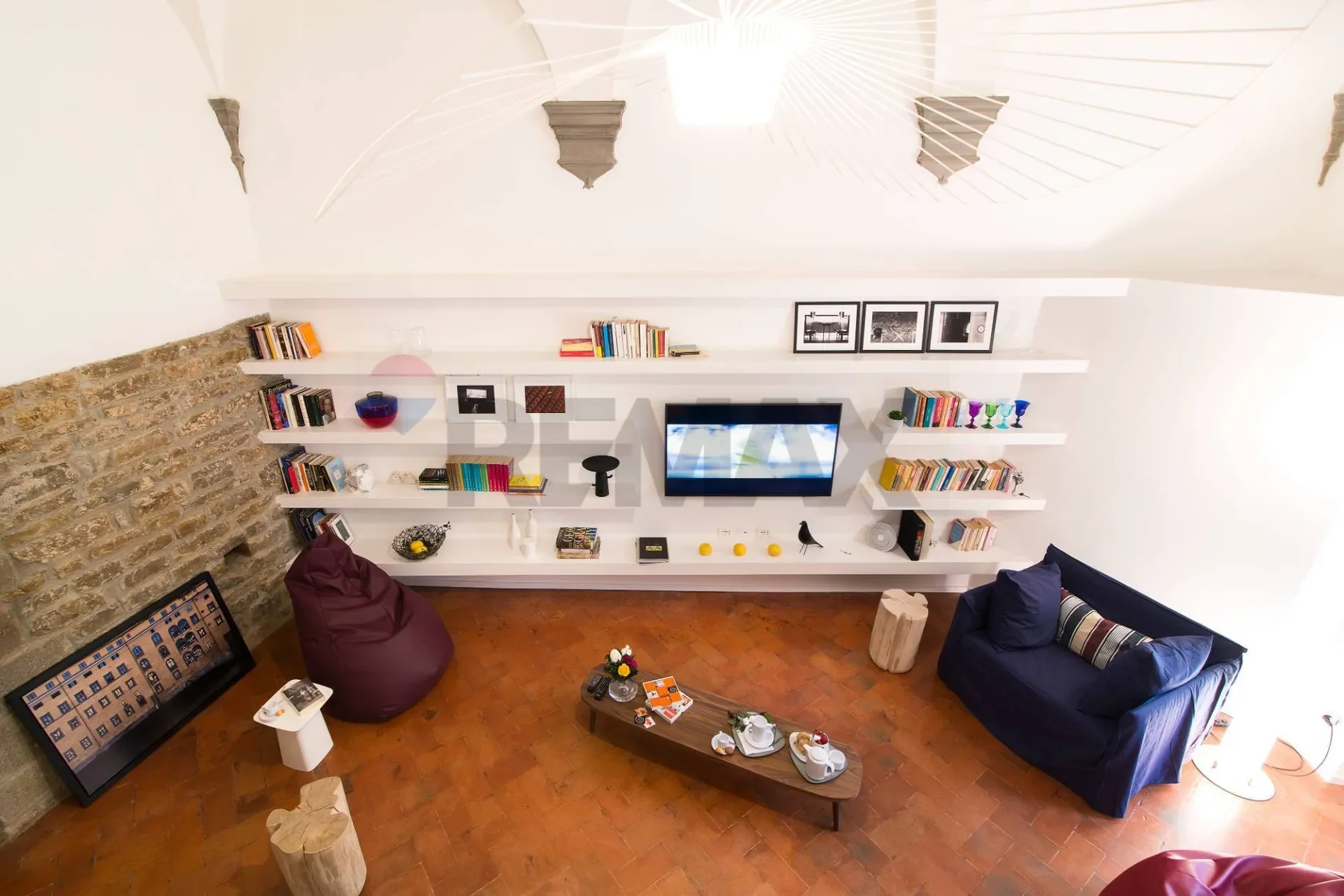 Gallery photo 10