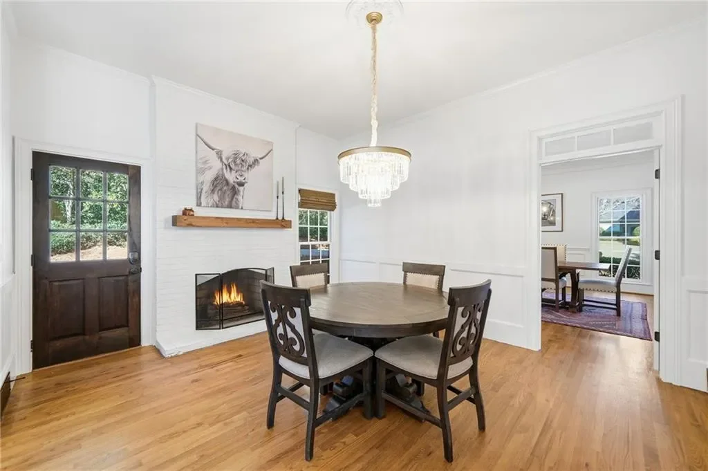 8520 Valemont Drive, Atlanta, Georgia, United States. - Photo 19