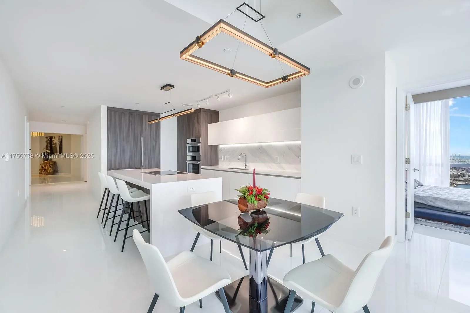 851 NE 1st Ave 3611, Miami, Florida, United States. - Photo 10