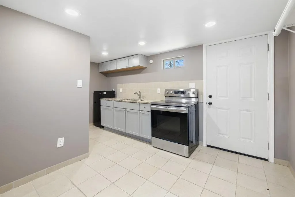 2540 FM 20, Red Rock, Texas, United States. - Photo 12