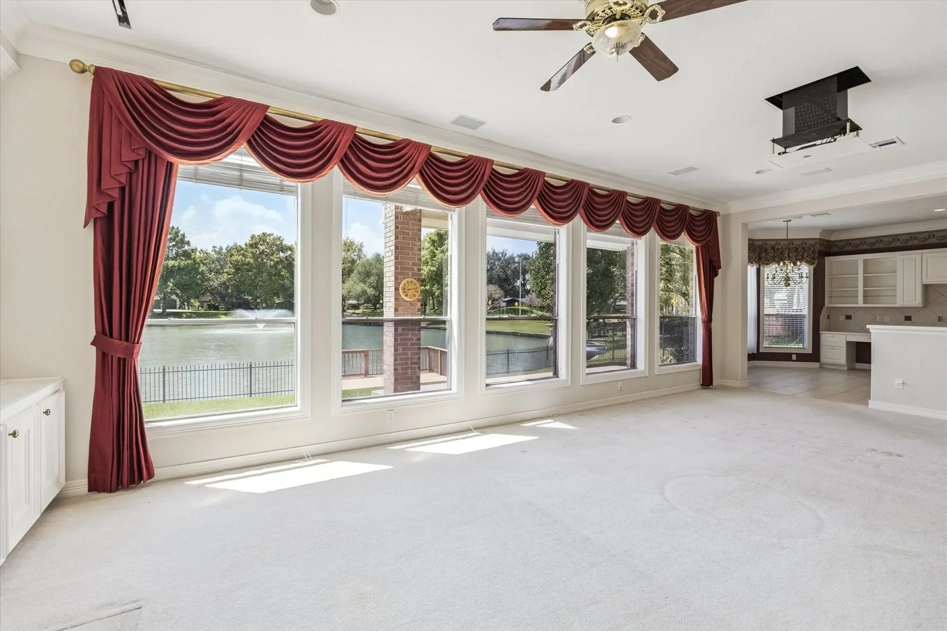 423 Brook Shore Court, Sugar Land, TX 77478, Sugar Land, Texas, United States. - Photo 15