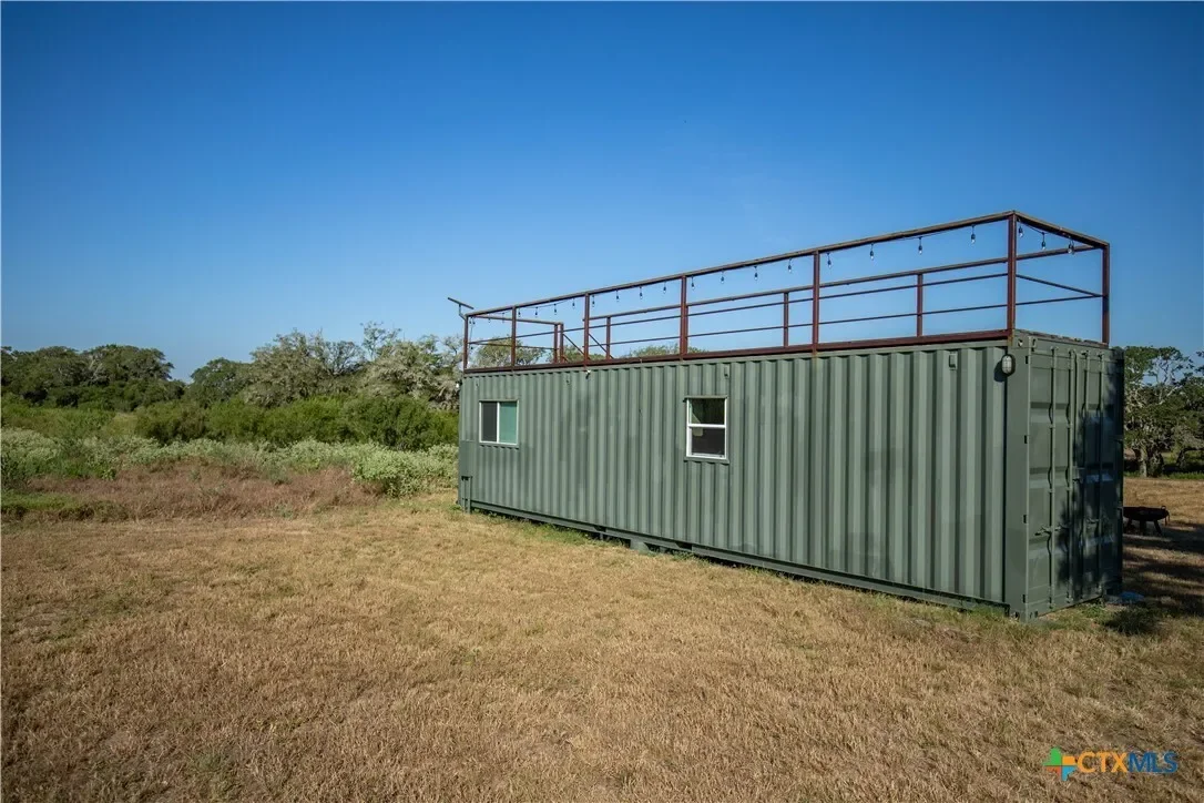 000 Stratton Road, Yoakum, TX 77995, Yoakum, Texas, United States. - Photo 11