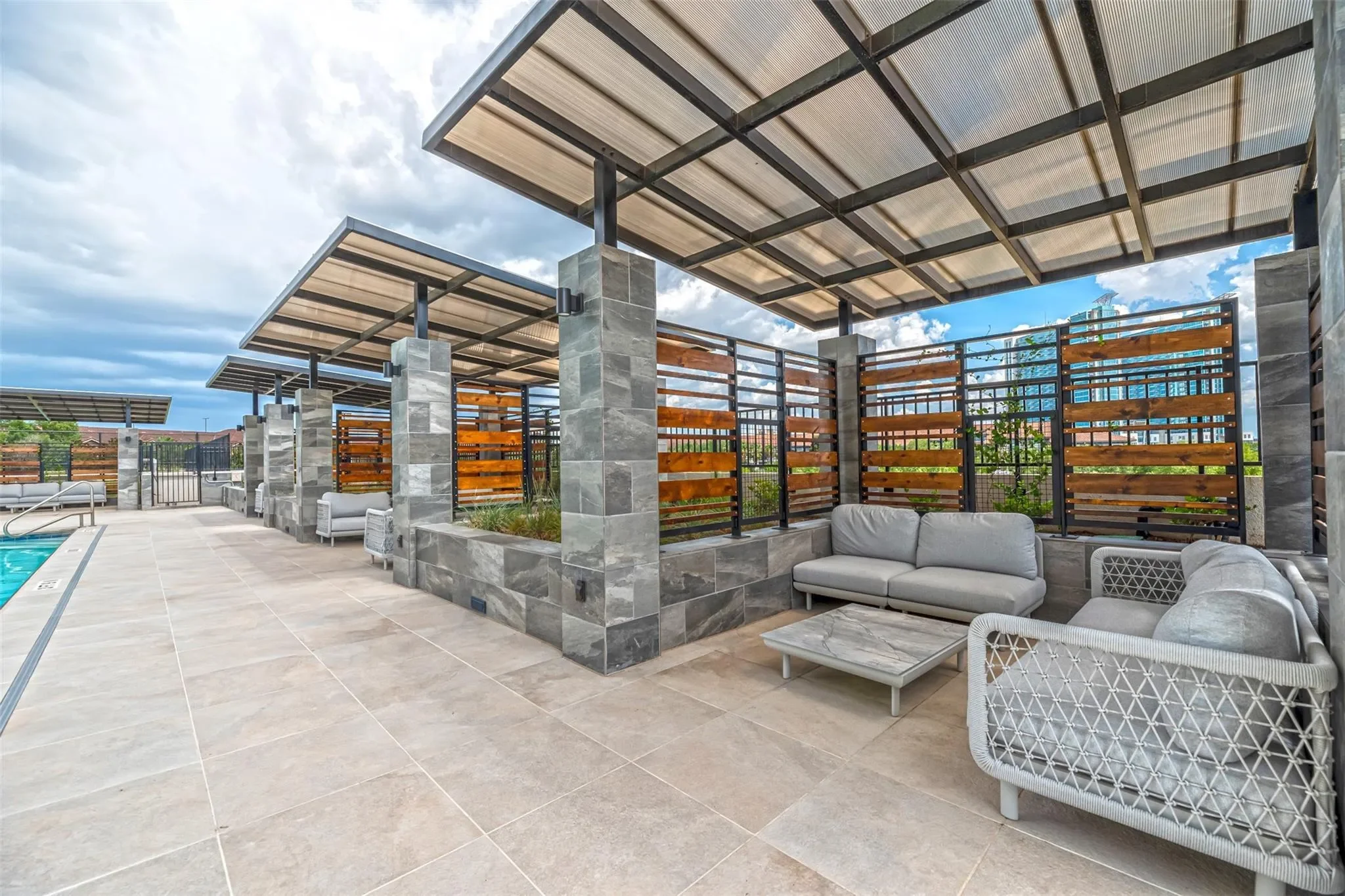 1701 Hermann Drive 34L, Houston, Texas, United States. - Photo 26