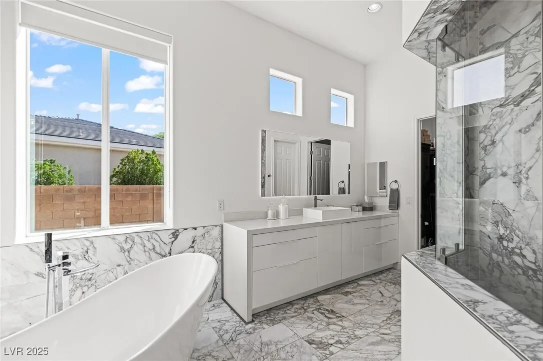 7304 Buttons Ridge Drive, Las Vegas, Nevada, United States. - Photo 25