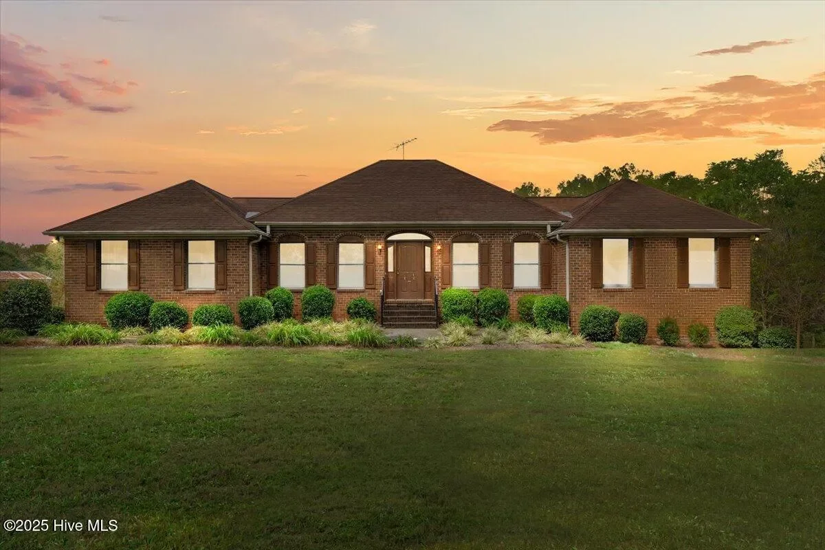 6464 Bonlee Bennett Road, Bear Creek, North Carolina, United States. - Photo 2