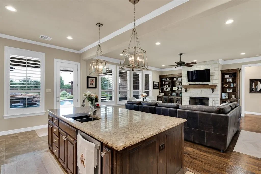 5631 Limestone Lane, Midlothian, TX 76065, Midlothian, Texas, United States. - Photo 10